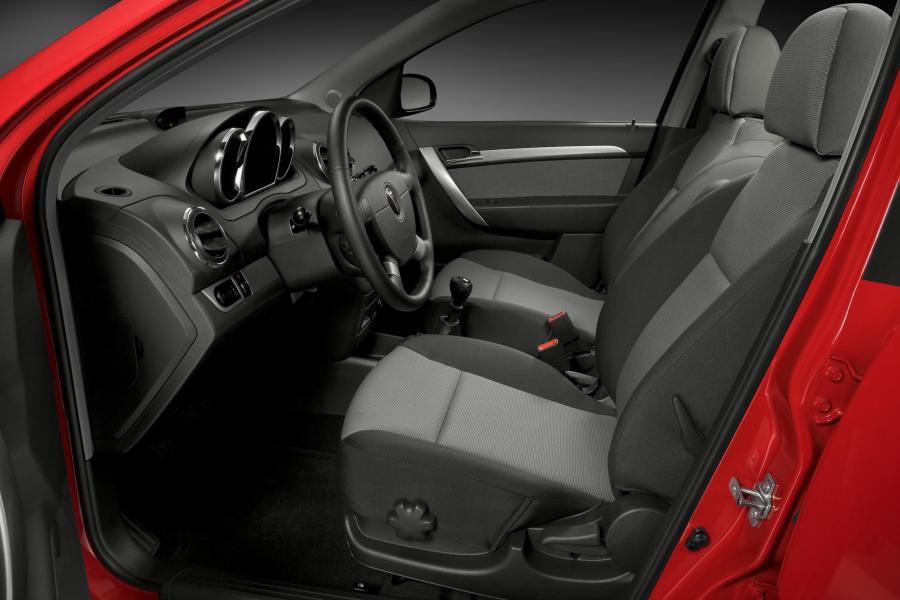  Pontiac G3 2008 года  (фото 22 из 23)